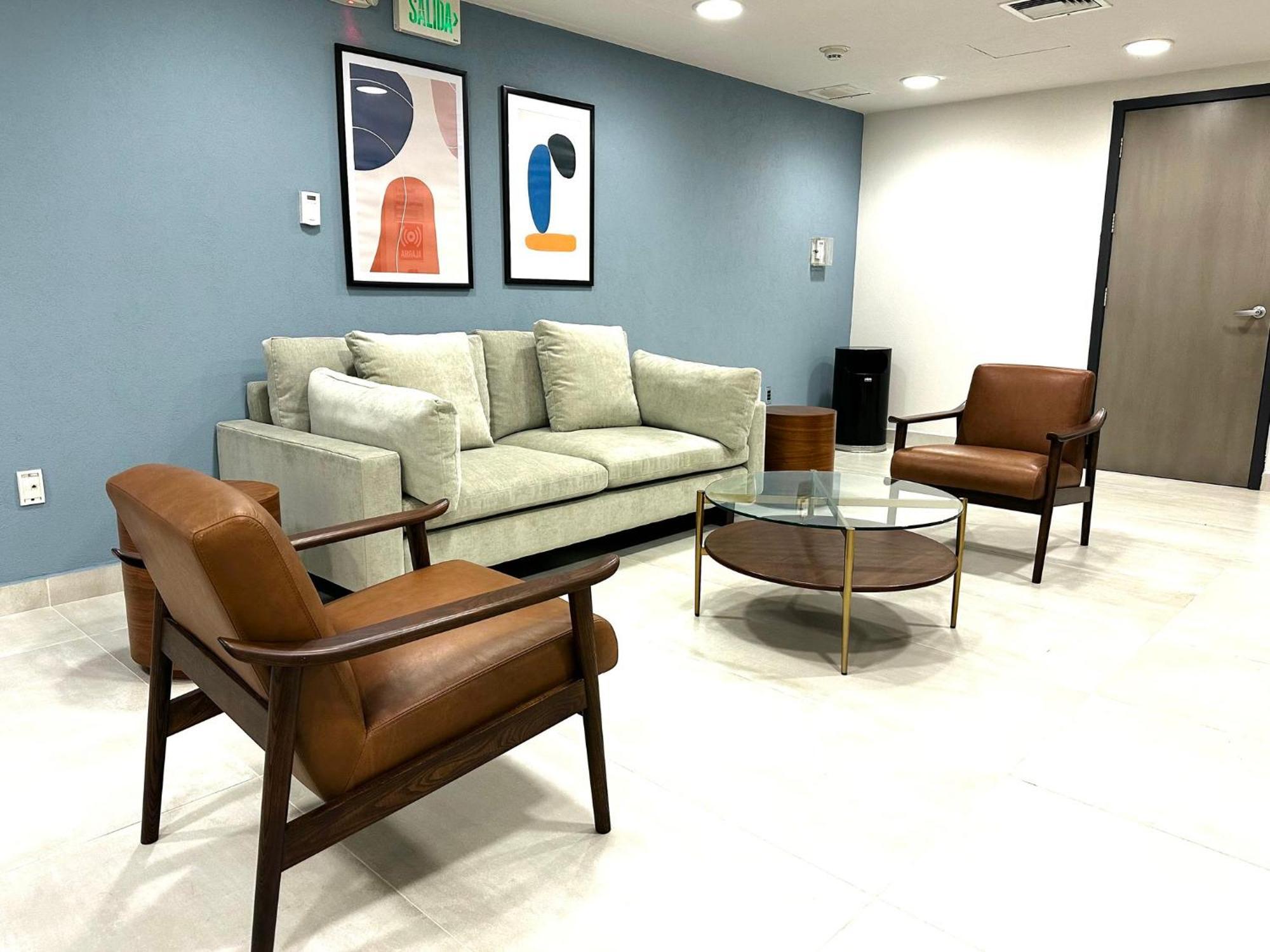 Holiday Inn Express Guadalajara Expo By Ihg Zapopan Εξωτερικό φωτογραφία