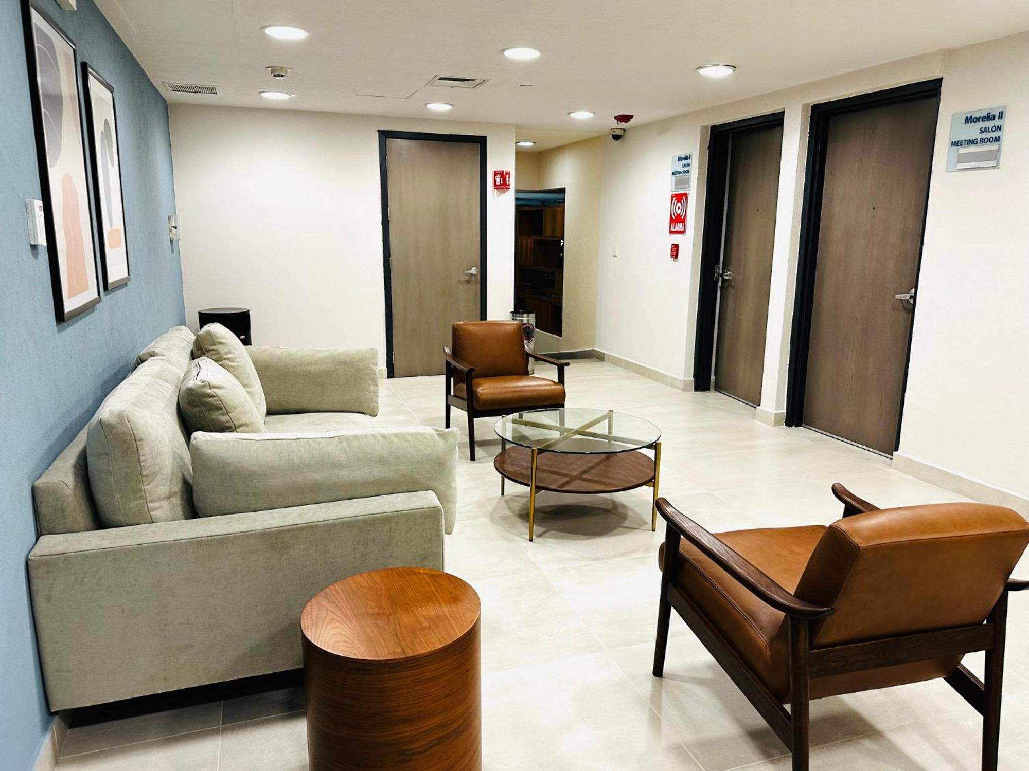 Holiday Inn Express Guadalajara Expo By Ihg Zapopan Εξωτερικό φωτογραφία