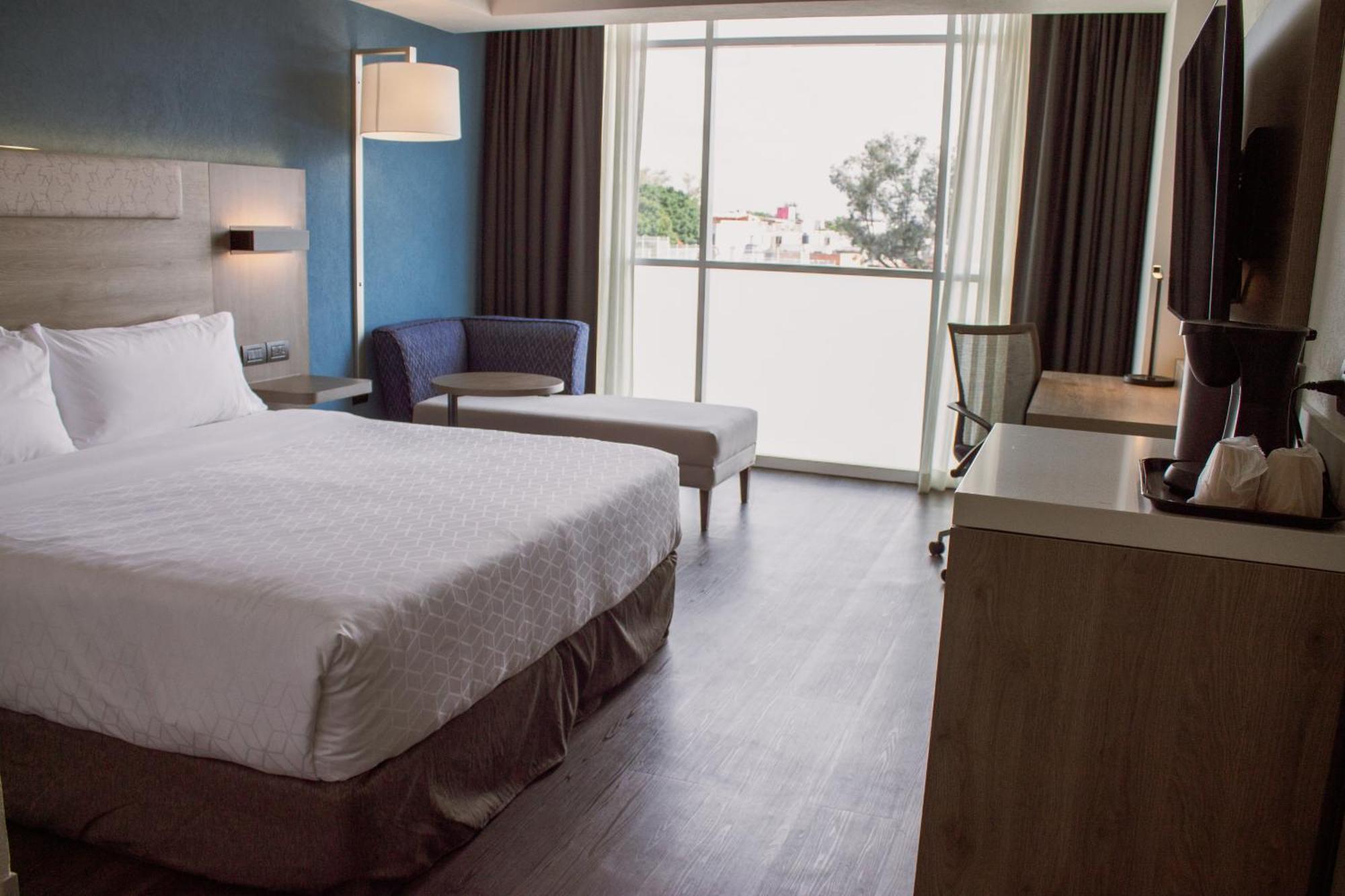 Holiday Inn Express Guadalajara Expo By Ihg Zapopan Εξωτερικό φωτογραφία
